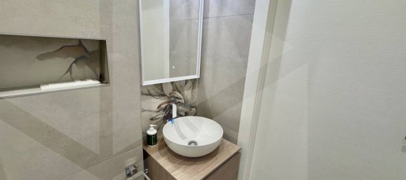 4 rooms Apartment in Bologna, Italy No. 20573 24