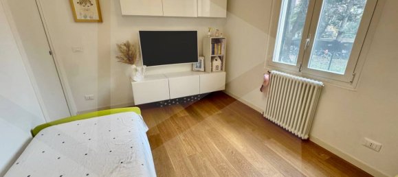4 rooms Apartment in Bologna, Italy No. 20573 29
