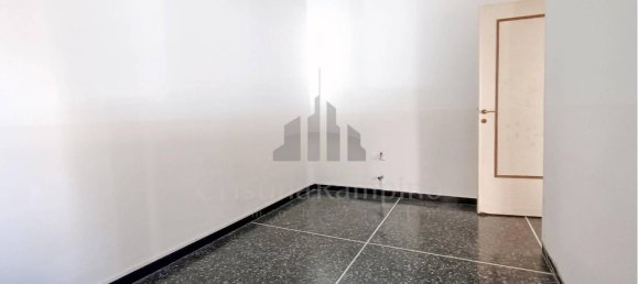 2 bedrooms Apartment in Genoa, Italy No. 36575 2