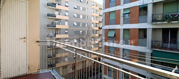 2 bedrooms Apartment in Genoa, Italy No. 36575 12