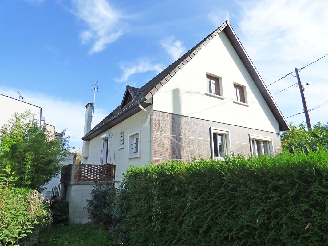 2 غرف نوم شقة في Gagny, France رقم 187388