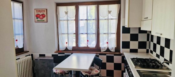 Квартира с 5 комнатами в Монтефьясконе, Италия № 303791 19