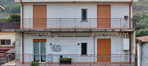 6-Zimmer Haus in Catanzaro, Italy, Nr. 41047 12