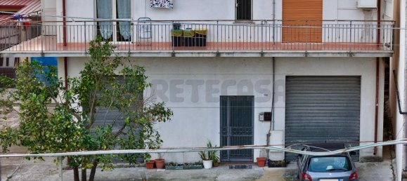 6-Zimmer Haus in Catanzaro, Italy, Nr. 41047 11