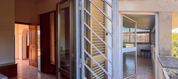 7-salle Villa à Nettuno, Italy No. 288539 36