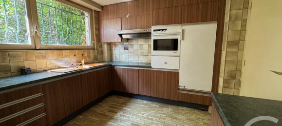 4 chambres Maison à Schiltigheim, France No. 250384 3