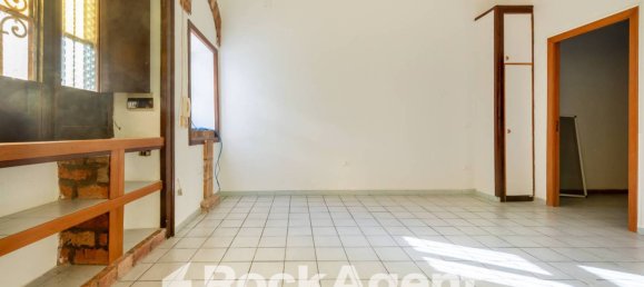 1 chambre Appartement à Naples, Italy No. 304620 4