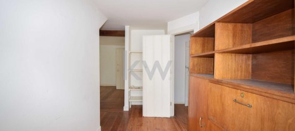 3 bedrooms Apartment in Lisbon, Portugal No. 80676 22