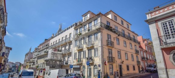 3 bedrooms Apartment in Lisbon, Portugal No. 80676 26