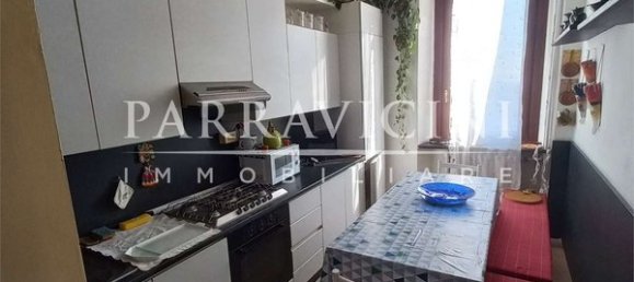 Casa de 9 habitaciónes en Albavilla, Italy No. 14018 27