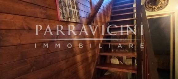 Casa de 9 habitaciónes en Albavilla, Italy No. 14018 40