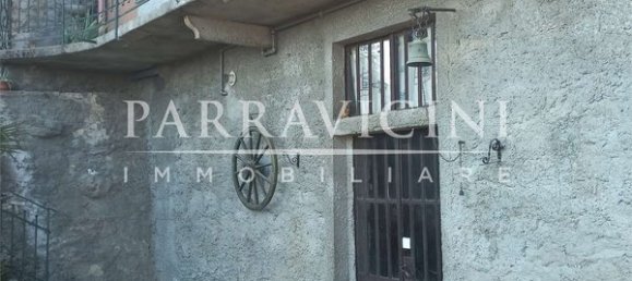 Casa de 9 habitaciónes en Albavilla, Italy No. 14018 15