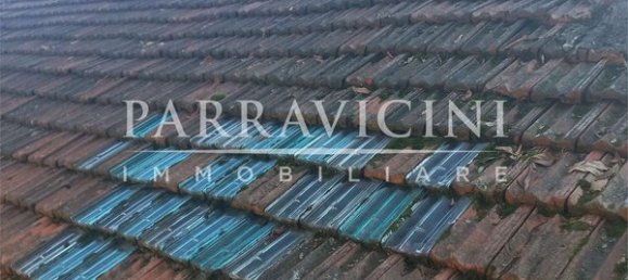 Casa de 9 habitaciónes en Albavilla, Italy No. 14018 7