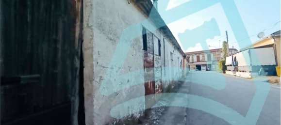 112m² Warehouse in Pietrelcina, Italy No. 302100 22