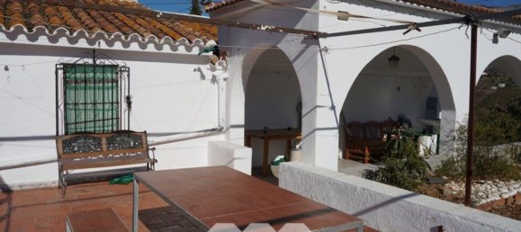 3 bedrooms House in Vinuela, Spain No. 128500 3