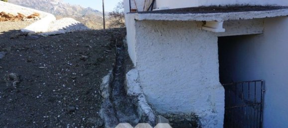 3 bedrooms House in Vinuela, Spain No. 128500 19