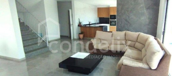 3 bedrooms House in Calheta, Portugal No. 128845 6