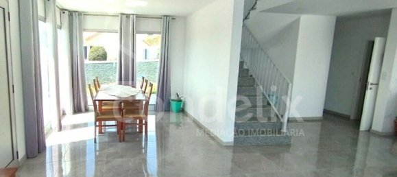 3 bedrooms House in Calheta, Portugal No. 128845 7