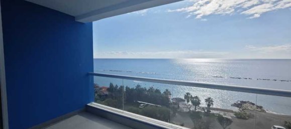 3 bedrooms Apartment in Germasogeia, Cyprus No. 19242 4