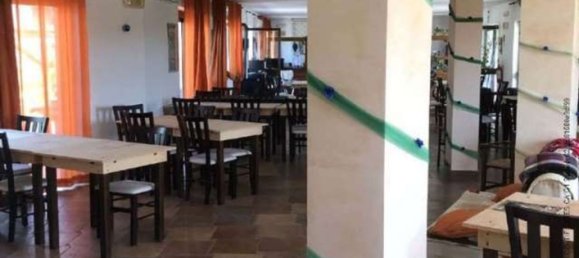 Propriété commerciale à Velletri, Italy 512m² No. 191613 2