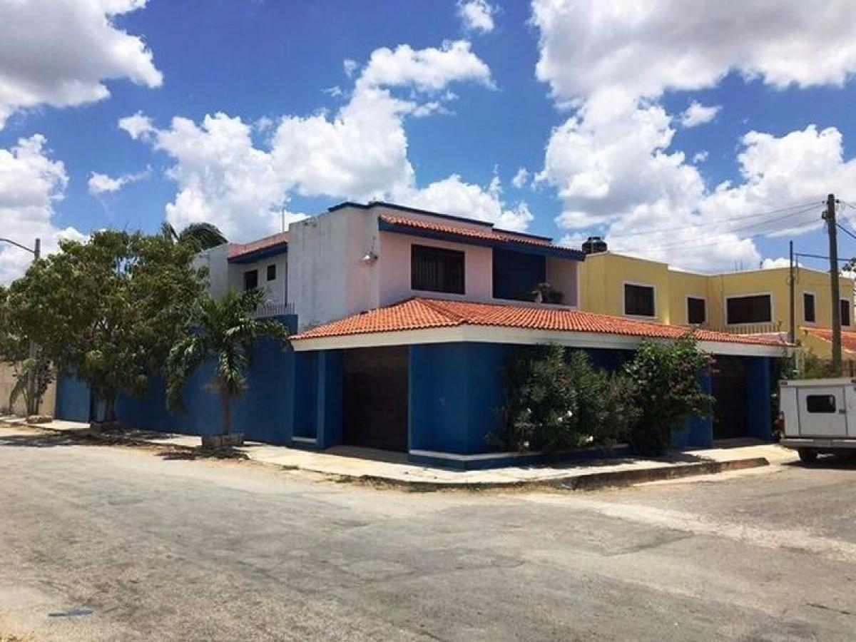 Casa de 5 dormitorios en Yucatán, Mexico No. 168934