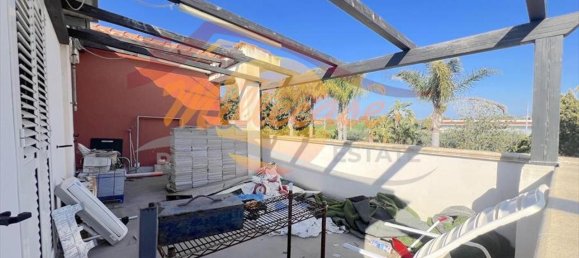 8-salle Villa à Syracuse, Italy No. 240985 3