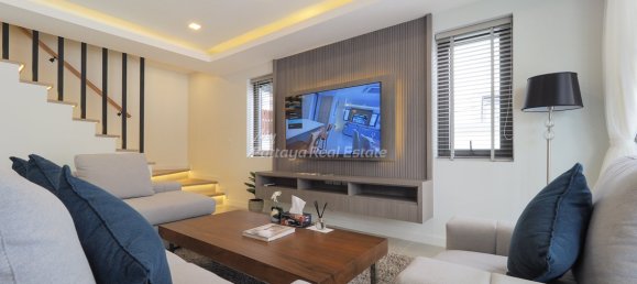 3 bedrooms Cafe / restaurant in Pattaya, Thailand No. 8211 14