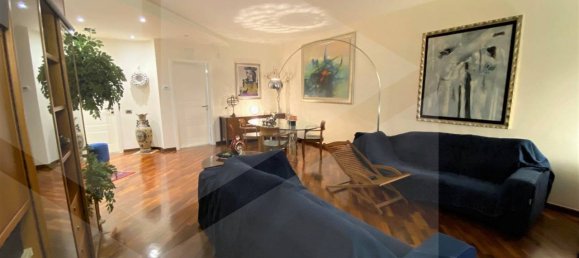 Apartamento de 3 divisões em Bari, Italy N.º 24770 4