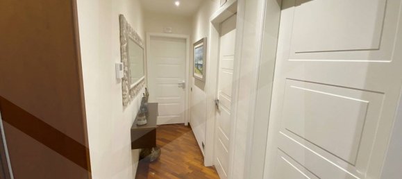 Apartamento de 3 divisões em Bari, Italy N.º 24770 37