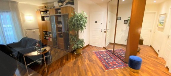 Apartamento de 3 divisões em Bari, Italy N.º 24770 24