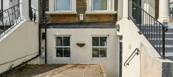 2 bedrooms Apartment in London, United Kingdom No. 7594 36