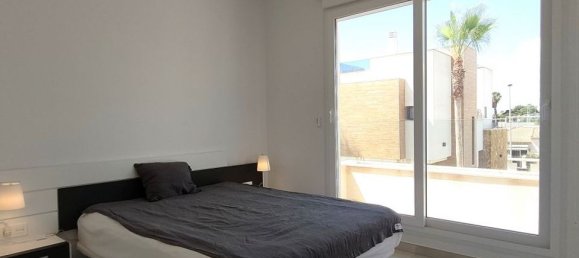 3 bedrooms Villa in Torrevieja, Spain No. 183513 17