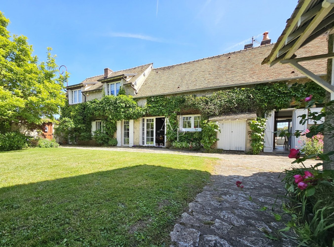 5 bedrooms Castles in Bu, France No. 230659