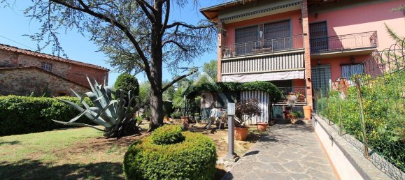 4 bedrooms Villa in Altopascio, Italy No. 362061 3