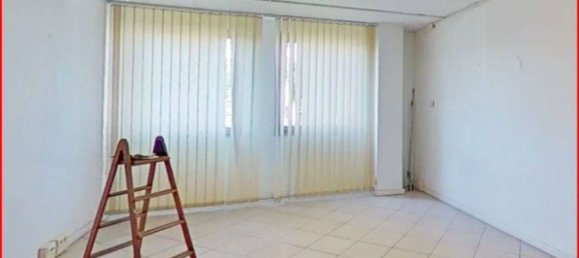 86m² Office in Ravenna, Italy No. 376873 12