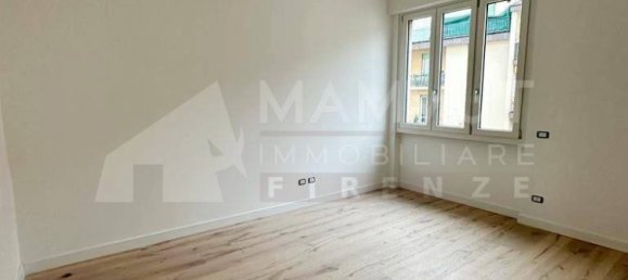 Apartamento de 2 dormitorios en Florence, Italy No. 265777 11