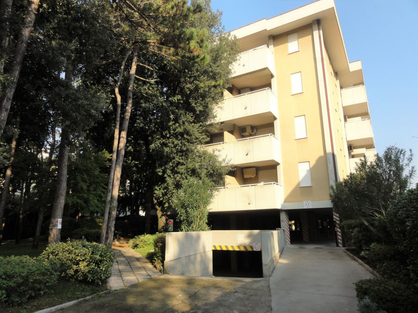 2 bedrooms Apartment in San Michele al Tagliamento, Italy No. 373845