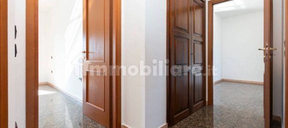 3 chambres Appartement à Turin, Italy No. 308813 10