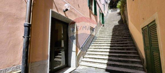 2 Schlafzimmer Wohnung in Genoa, Italy, Nr. 266602 7