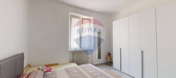 2 Schlafzimmer Wohnung in Genoa, Italy, Nr. 266602 23