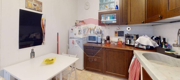 2 Schlafzimmer Wohnung in Genoa, Italy, Nr. 266602 18