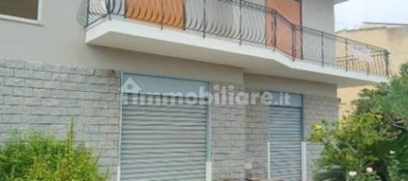 2 Schlafzimmer Villa in Barcellona Pozzo di Gotto, Italy, Nr. 257240 2