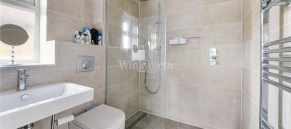 5 bedrooms House in Beckenham, United Kingdom No. 3469 9