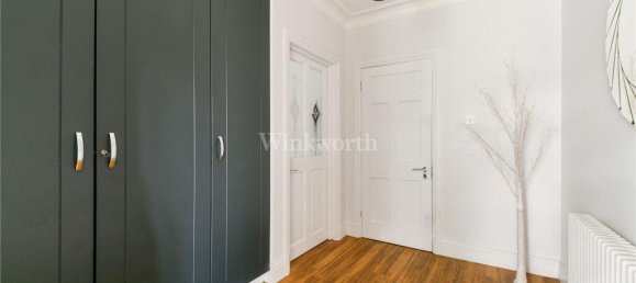 5 bedrooms House in Beckenham, United Kingdom No. 3469 7