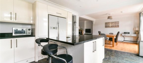 5 bedrooms House in Beckenham, United Kingdom No. 3469 4