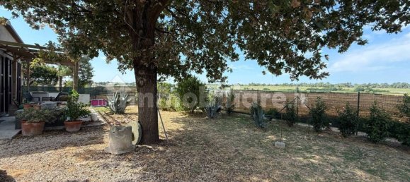 2 bedrooms Villa in Argenta, Italy No. 268344 4