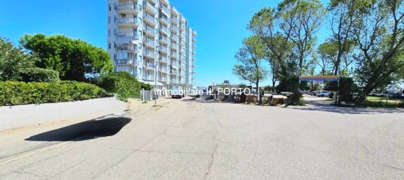 3 bedrooms Apartment in Comacchio, Italy No. 372764 28