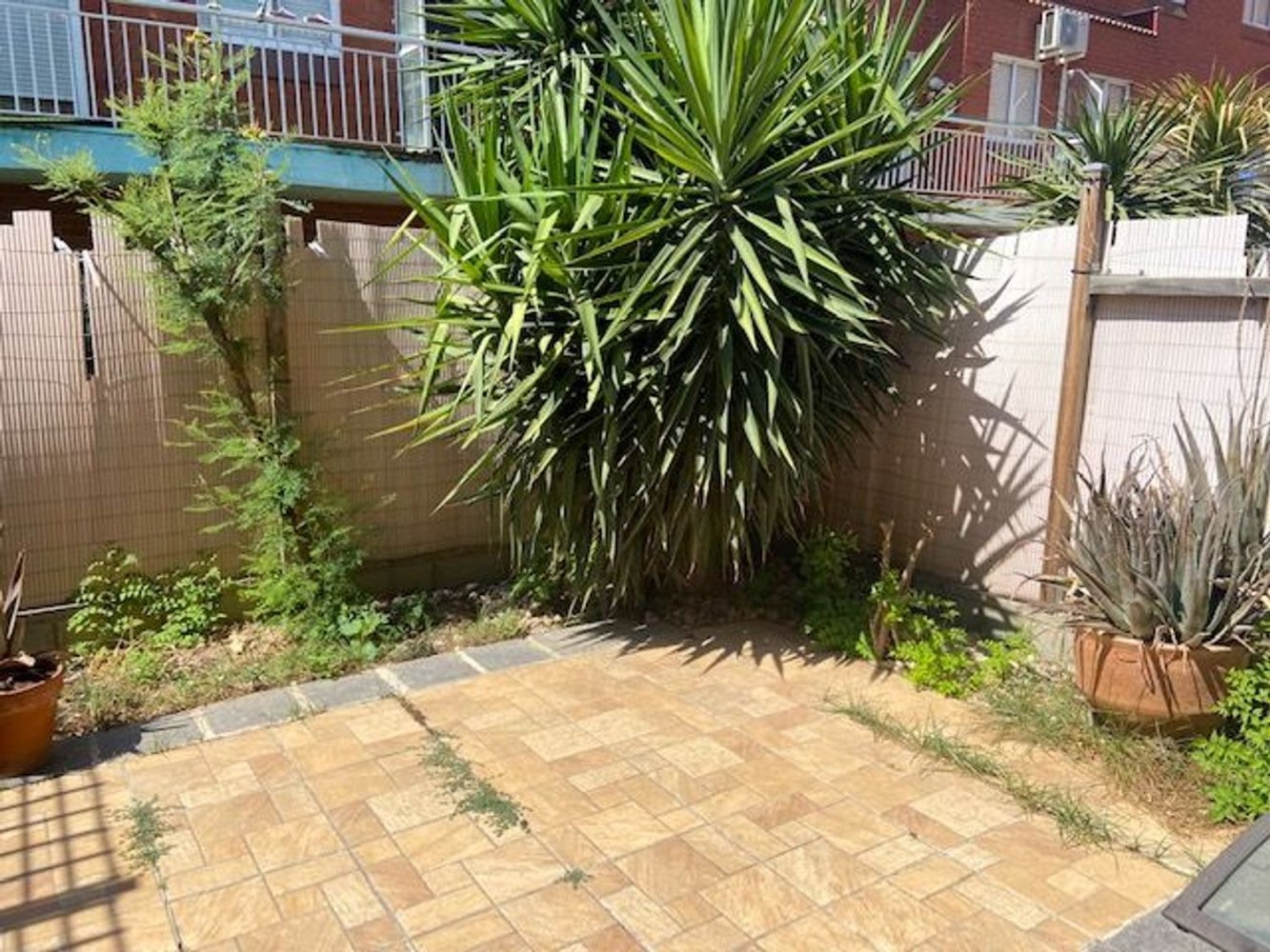 3 chambres Maison de ville à Zaragoza, Spain No. 157028