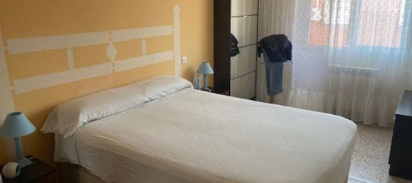 3 chambres Maison de ville à Zaragoza, Spain No. 157028 7