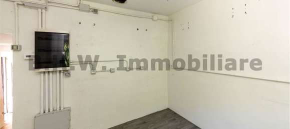 10 rooms House in Cittiglio, Italy No. 71096 16